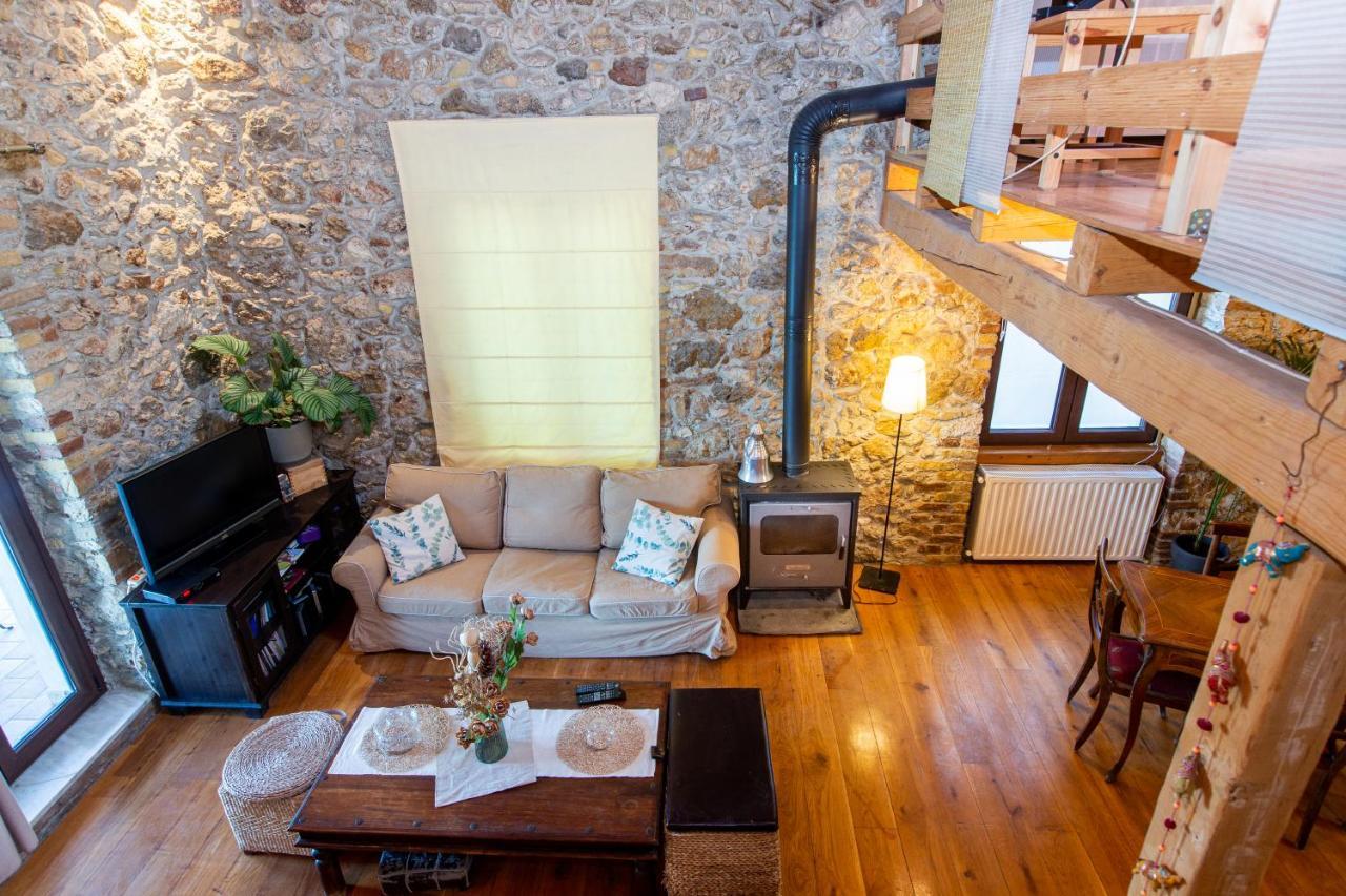 Seaview Stone Apartment In Ipsos Beach Dış mekan fotoğraf
